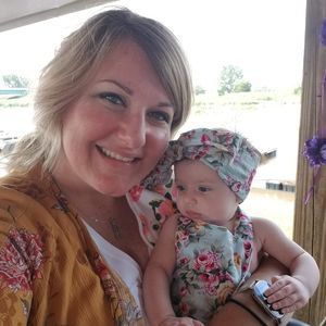 Meet your Posher, Leera